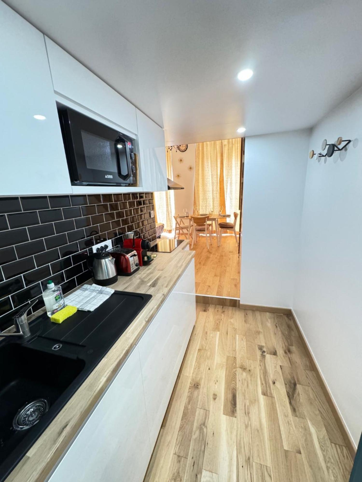 Chez Zenovia Apartment Paris Ngoại thất bức ảnh